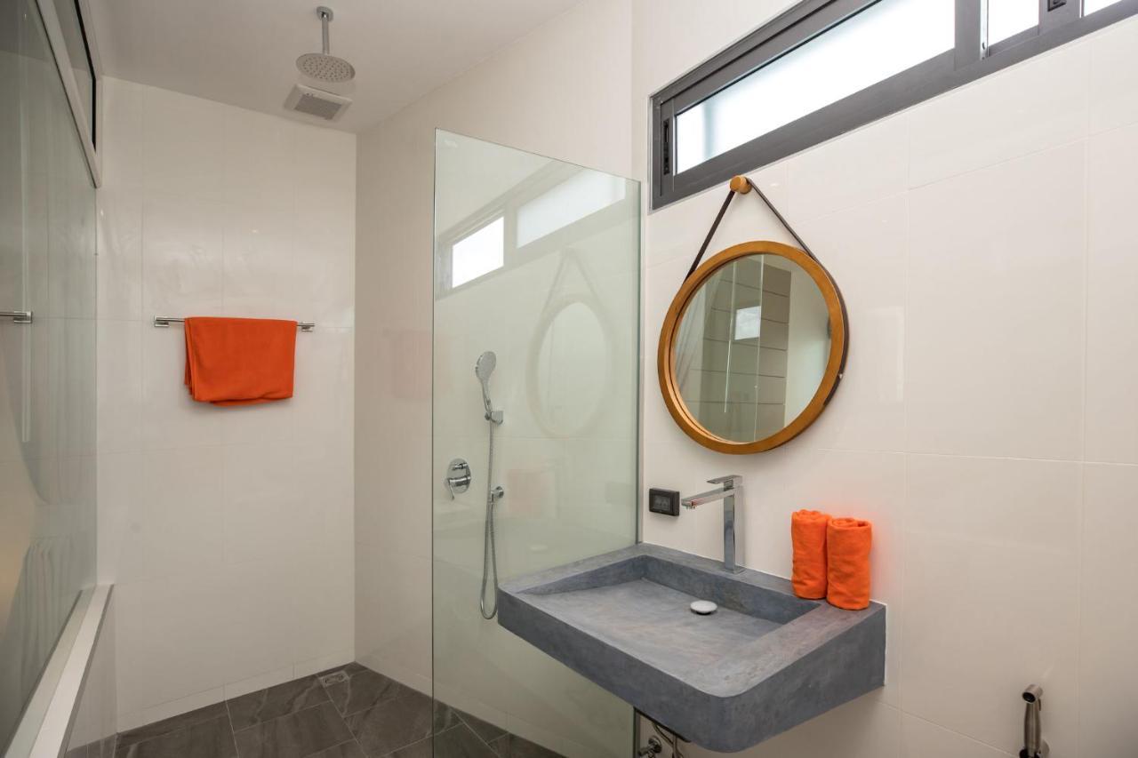 New & Elegant 5Br Eco Pool Villa Samakki Garden 5 Rawai Bagian luar foto
